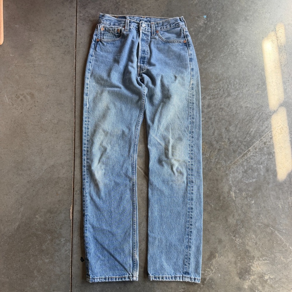 Vintage Levis 501xx Jeans Mens 29x32 (28x31) Blue Denim Button Fly Made in USA